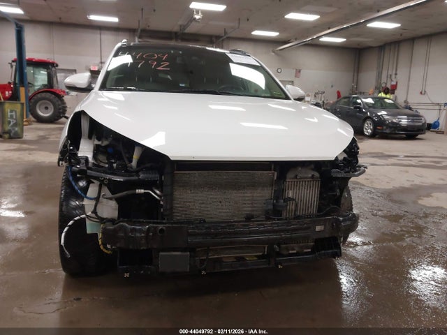 2018 Hyundai Tucson Limited მანქანა იყიდება აუქციონზე, vin: KM8J3CA26JU614344, აუქციონის ნომერი: 44049792