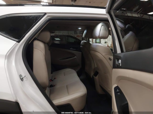 2018 Hyundai Tucson Limited მანქანა იყიდება აუქციონზე, vin: KM8J3CA26JU614344, აუქციონის ნომერი: 44049792