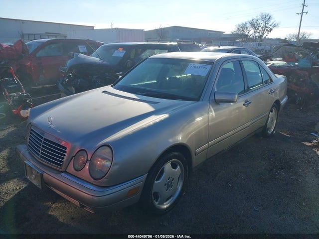 Продаж на аукціоні авто 1998 Mercedes-benz E 320, vin: WDBJF65F0WA644098, номер лоту: 44049796