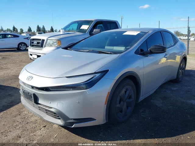 JTDACAAU5S3062501 Toyota Prius Le