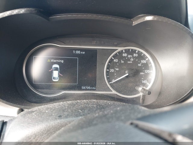 3N1CN8EVXML845242 Nissan Versa Sv Xtronic Cvt