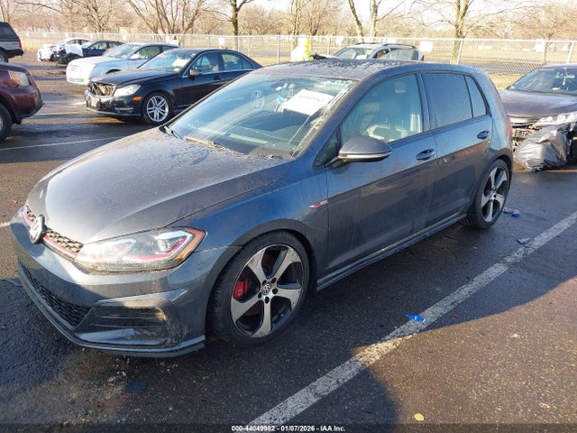 2018 VOLKSWAGEN GOLF GTI 3VW547AU9JM259036 Photo 1