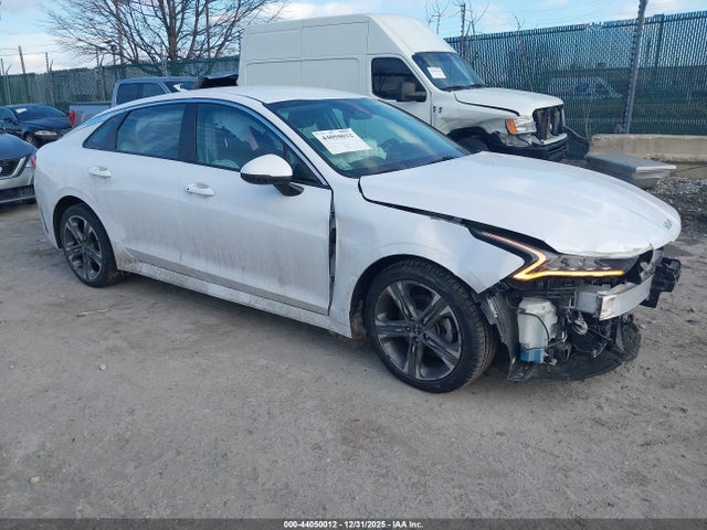 2022 Kia K5 Lxs მანქანა იყიდება აუქციონზე, vin: 5XXG14J20NG095460, აუქციონის ნომერი: 44050012