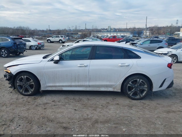 2022 Kia K5 Lxs მანქანა იყიდება აუქციონზე, vin: 5XXG14J20NG095460, აუქციონის ნომერი: 44050012