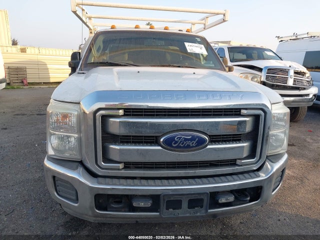 Ford F-350 Chassis Xlt 2016 1FD8X3G66GED40451 Image 15