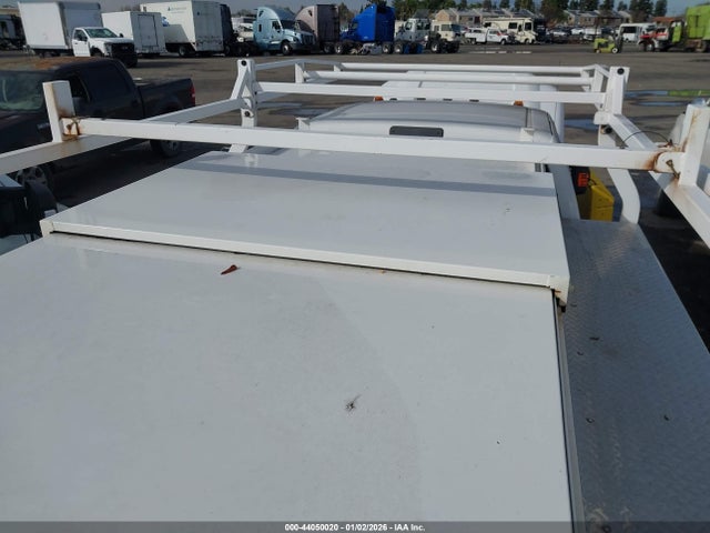Ford F-350 Chassis Xlt 2016 1FD8X3G66GED40451 Image 14