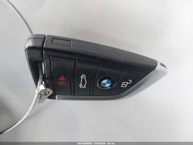 44050055 :رقم المزاد ، WBXJG9C06M5S84973 vin ، 2021 Bmw X1 Xdrive28i مزاد بيع