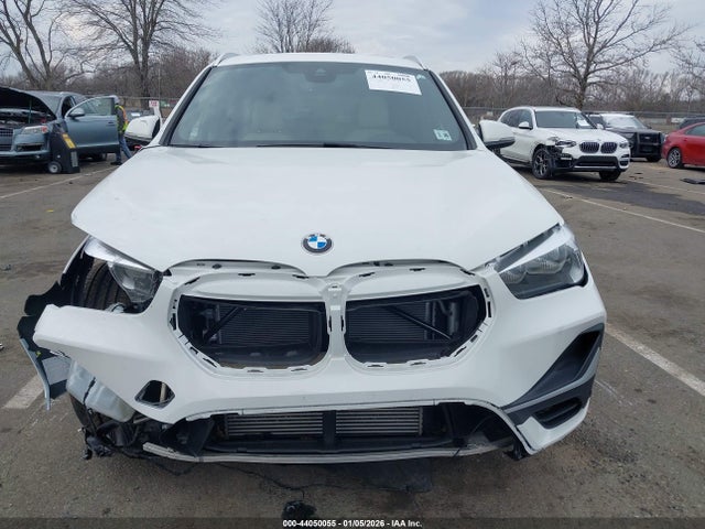 44050055 :رقم المزاد ، WBXJG9C06M5S84973 vin ، 2021 Bmw X1 Xdrive28i مزاد بيع