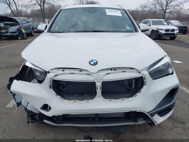 44050055 :رقم المزاد ، WBXJG9C06M5S84973 vin ، 2021 Bmw X1 Xdrive28i مزاد بيع