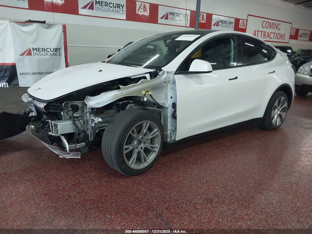 2023 TESLA MODEL Y 7SAYGDEE4PA124021 Photo 1
