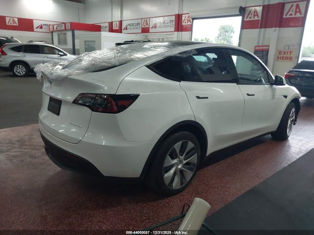 2023 TESLA MODEL Y 7SAYGDEE4PA124021 Photo 3