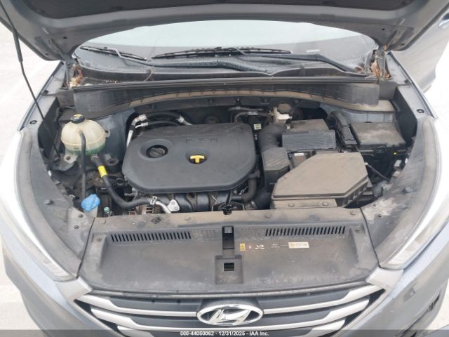 2018 HYUNDAI TUCSON KM8J33A47JU673131 Photo 9
