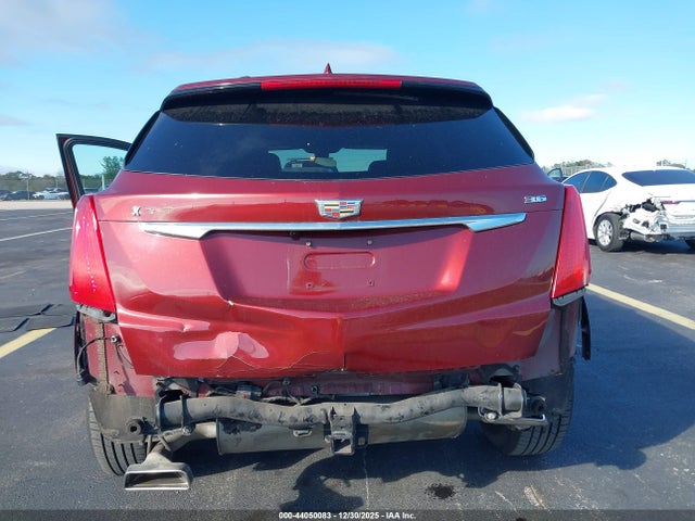 2017 CADILLAC XT5 1GYKNBRS1HZ118926 Photo 5