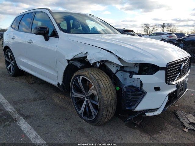 2022 VOLVO XC60 YV4062RM6N1905972