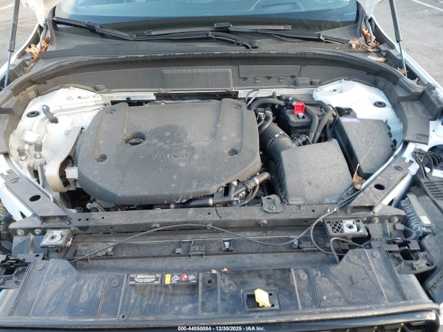 2022 VOLVO XC60 YV4062RM6N1905972 Photo 9