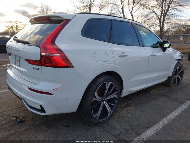 2022 VOLVO XC60 YV4062RM6N1905972 Photo 3