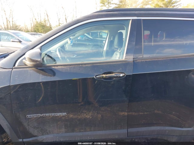 Jeep Compass Latitude 4x4 2020 3C4NJDBB5LT160701 Image 14