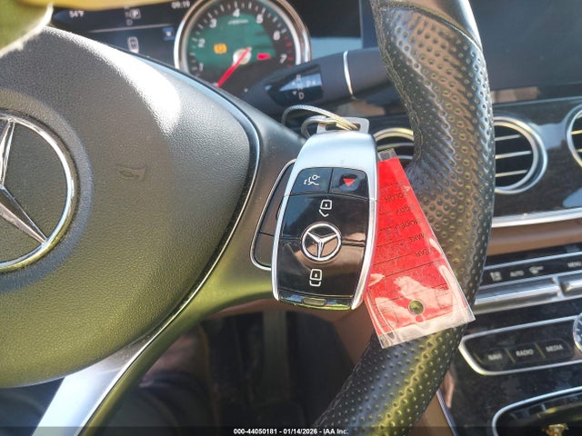 2018 MERCEDES-BENZ E 300 WDDZF4JB4JA320372 Photo 10