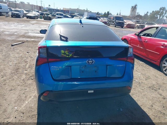 JTDL9MFU7M3029584 Toyota Prius Le Awd-e