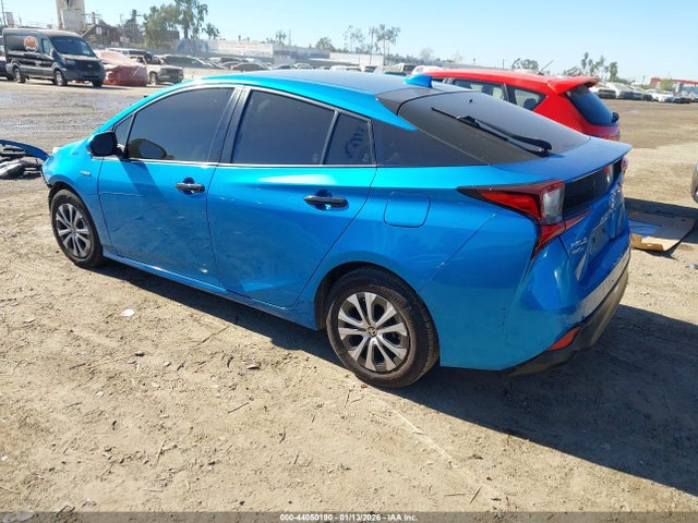 JTDL9MFU7M3029584 Toyota Prius Le Awd-e