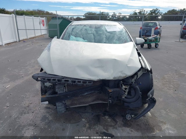 Aukcja sprzedaży 2017 Hyundai Elantra Se, vin: 5NPD84LF3HH095606, numer aukcji: 44050200