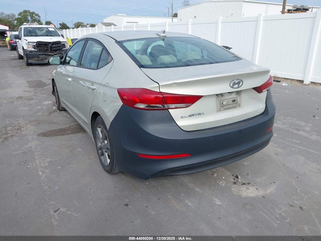 Aukcja sprzedaży 2017 Hyundai Elantra Se, vin: 5NPD84LF3HH095606, numer aukcji: 44050200