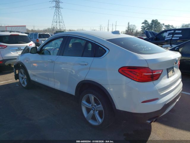2016 BMW X4 5UXXW3C57G0R19539 Photo 2