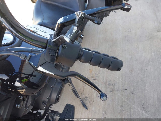 Yamaha Xvs1300 Cu 2017 JYAVP33E8HA012540 Image 15