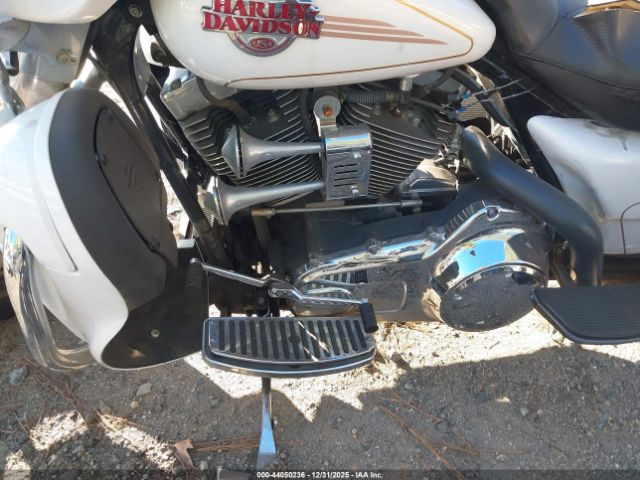 2007 HARLEY-DAVIDSON FLHTCUI 1HD1FC4197Y626762 Photo 8