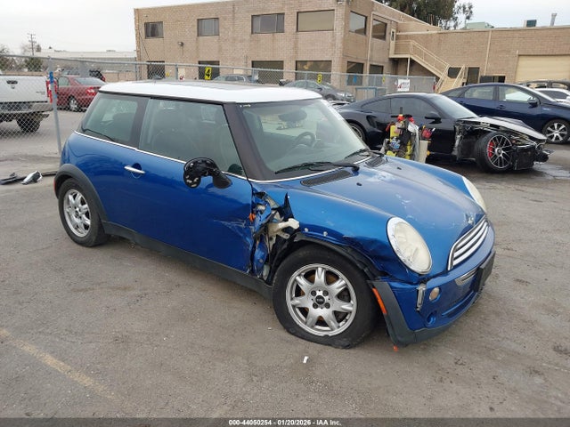 2006 MINI COOPER WMWRC33596TK73319