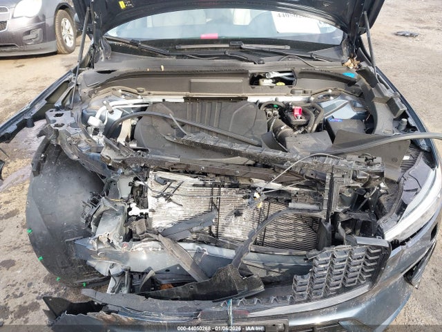 2024 VOLVO XC60 YV4L12RKXR1806829 Photo 9