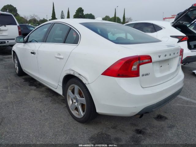2012 VOLVO S60 YV1622FS8C2027541 Photo 2