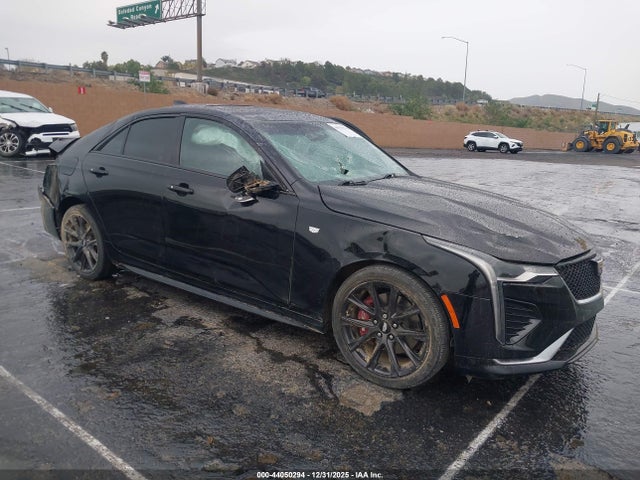 2021 CADILLAC CT4 1G6DC5RK2M0131210 Photo 0