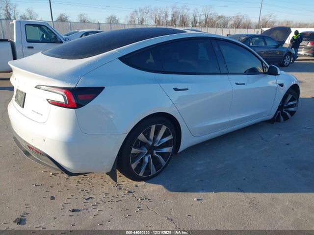 2024 TESLA MODEL 3 5YJ3E1EB1RF859840 Photo 3