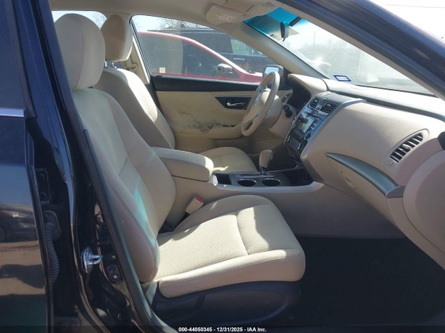 Nissan Altima 2.5 S 2015 1N4AL3AP2FC220794 Image 5
