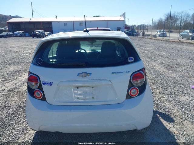 1G1JC6SH7G4165458 Chevrolet Sonic Lt Auto