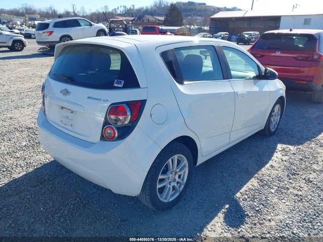 1G1JC6SH7G4165458 Chevrolet Sonic Lt Auto