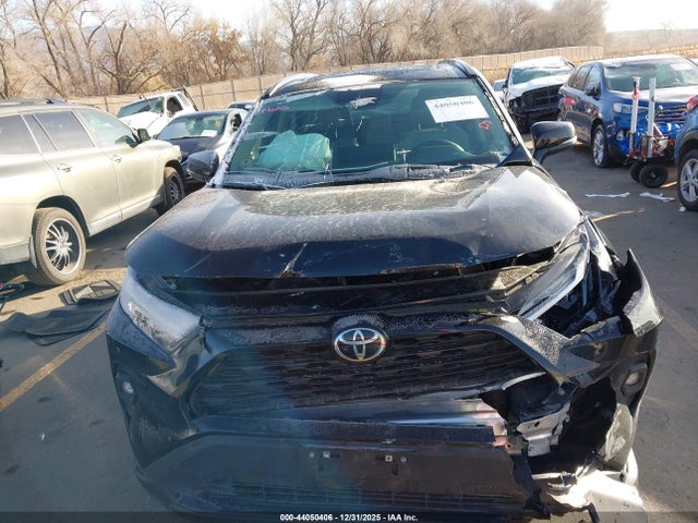 2T3A1RFV7RW409940 Toyota Rav4 Xle Premium