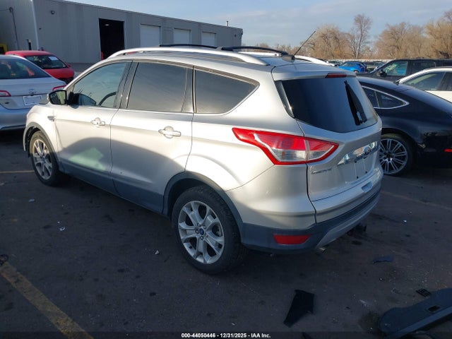 2015 FORD ESCAPE 1FMCU9J91FUC25771 Photo 2