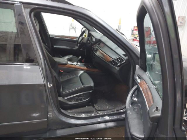 2011 BMW X5 5UXZV4C59BL741299 Photo 4