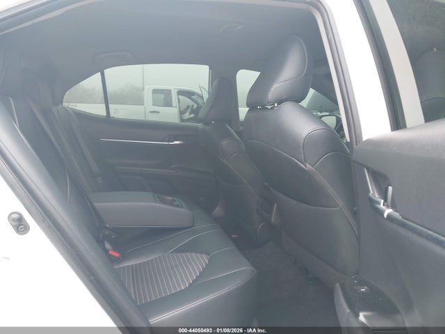 4T1B11HK6KU219246 Toyota CAMRY SE