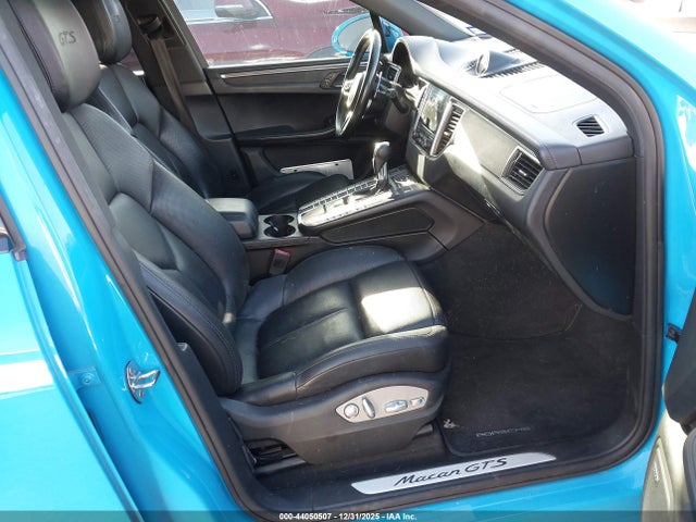 2017 PORSCHE MACAN WP1AG2A52HLB53817 Photo 4