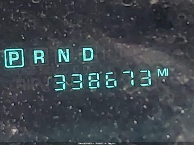 2005 CHRYSLER PACIFICA 2C4GM68405R263972 Photo 6