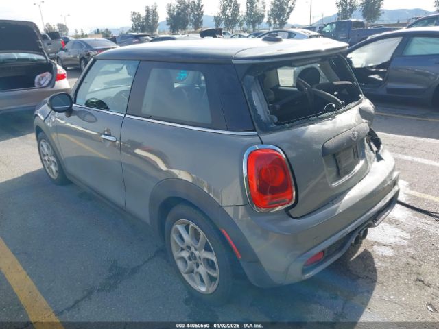 2015 MINI HARDTOP WMWXP7C5XF2A36415 Photo 2