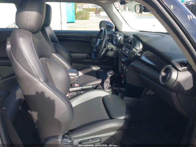 2015 MINI HARDTOP WMWXP7C5XF2A36415 Photo 4