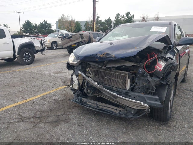 5XYZT3LB0JG572338 Hyundai Santa Fe Sport 2.4l