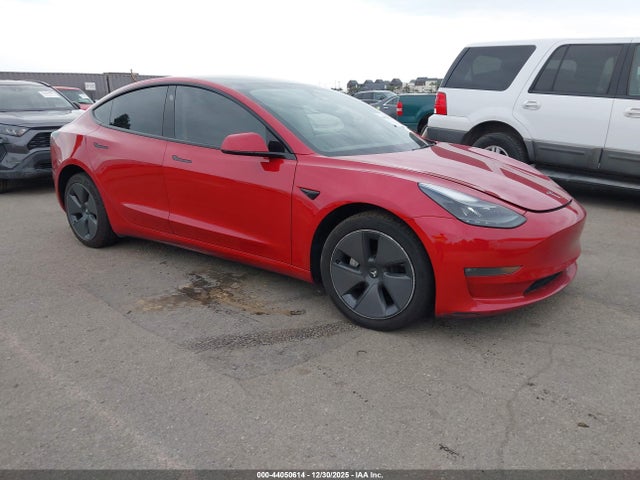 2022 TESLA MODEL 3 5YJ3E1EB7NF157872 Photo 0
