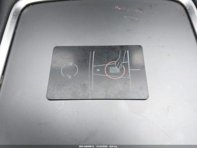 2022 TESLA MODEL 3 5YJ3E1EB7NF157872 Photo 10