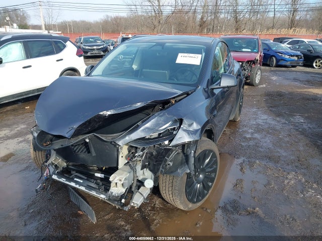 2024 TESLA MODEL Y 7SAYGAEE0RF186505 Photo 5