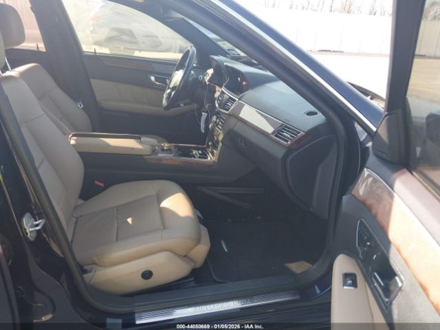 2011 MERCEDES-BENZ E 350 WDDHF8HB3BA462836 Photo 4